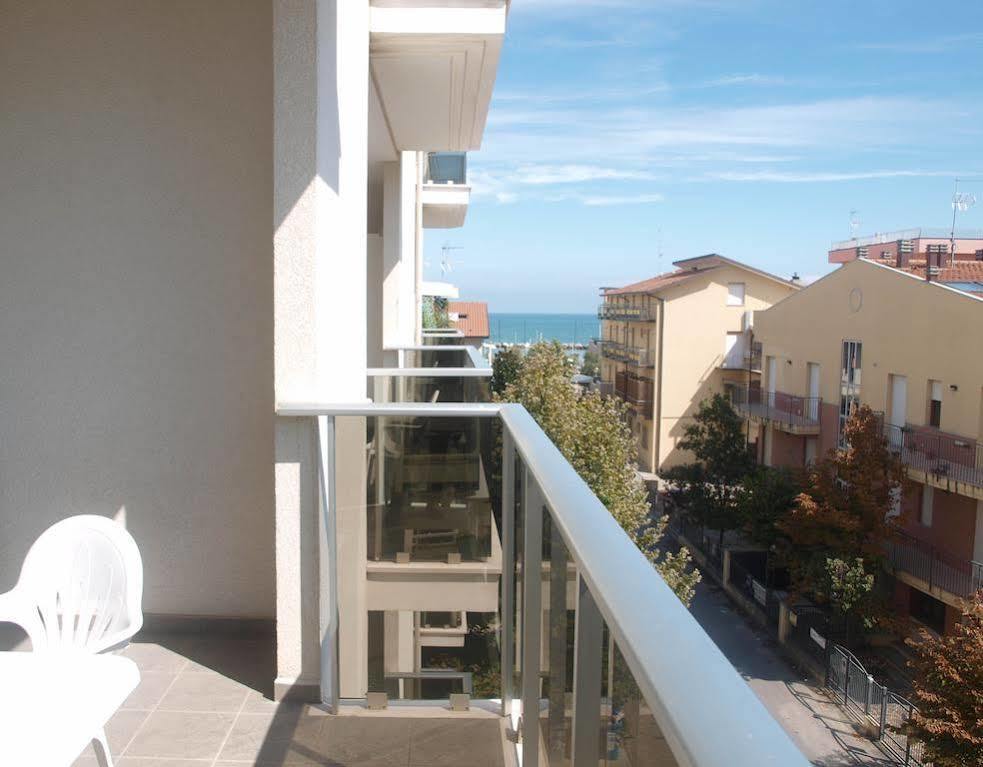 Residence Sottovento Rimini Eksteriør billede